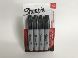 Sharpie Permanent Marker, Chisel Tip, Black 4 Count